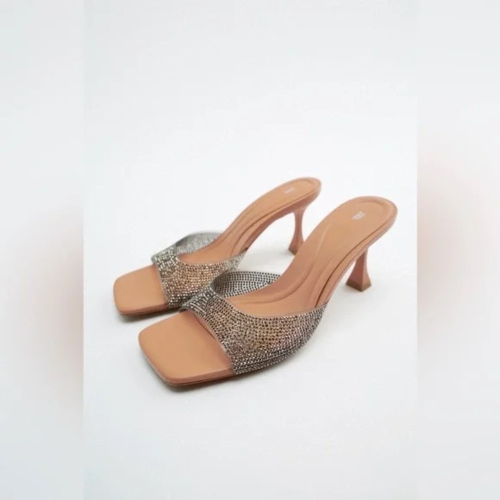 Zara Silver Metallic Clear Disco Party
High Slip On Heels, Size 39(8)